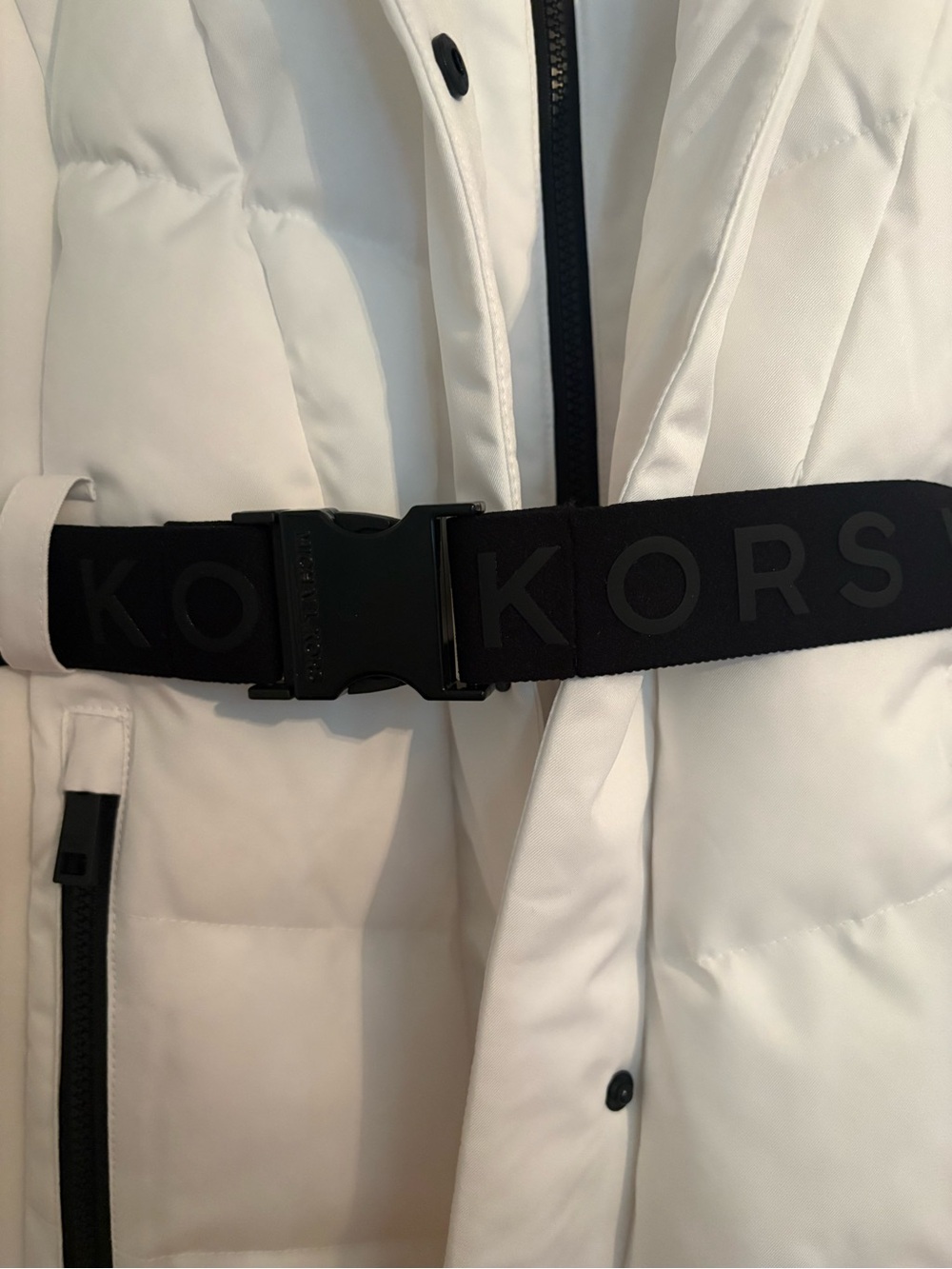 NWT Michael Kors White Belted Puffer Coat with Fur-Trim Hood sz S - Picture 6 of 14